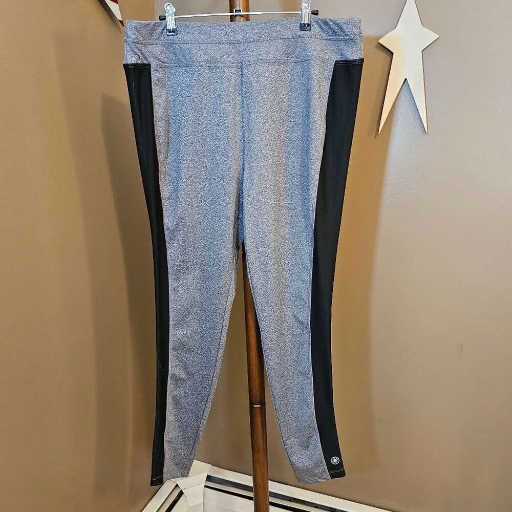Fullbeauty Sport, Plus size 18/20, Gray with black stripe, ankle length